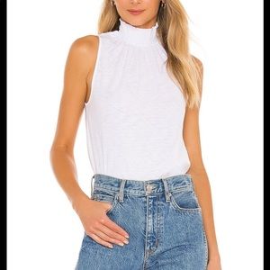 Evereve White Top